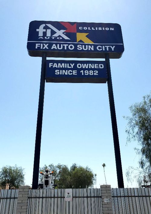 Fix Auto Sun City Pylon Sign Board